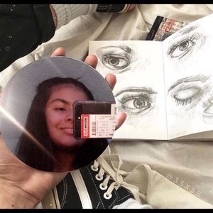 Meet your Posher, Cherry